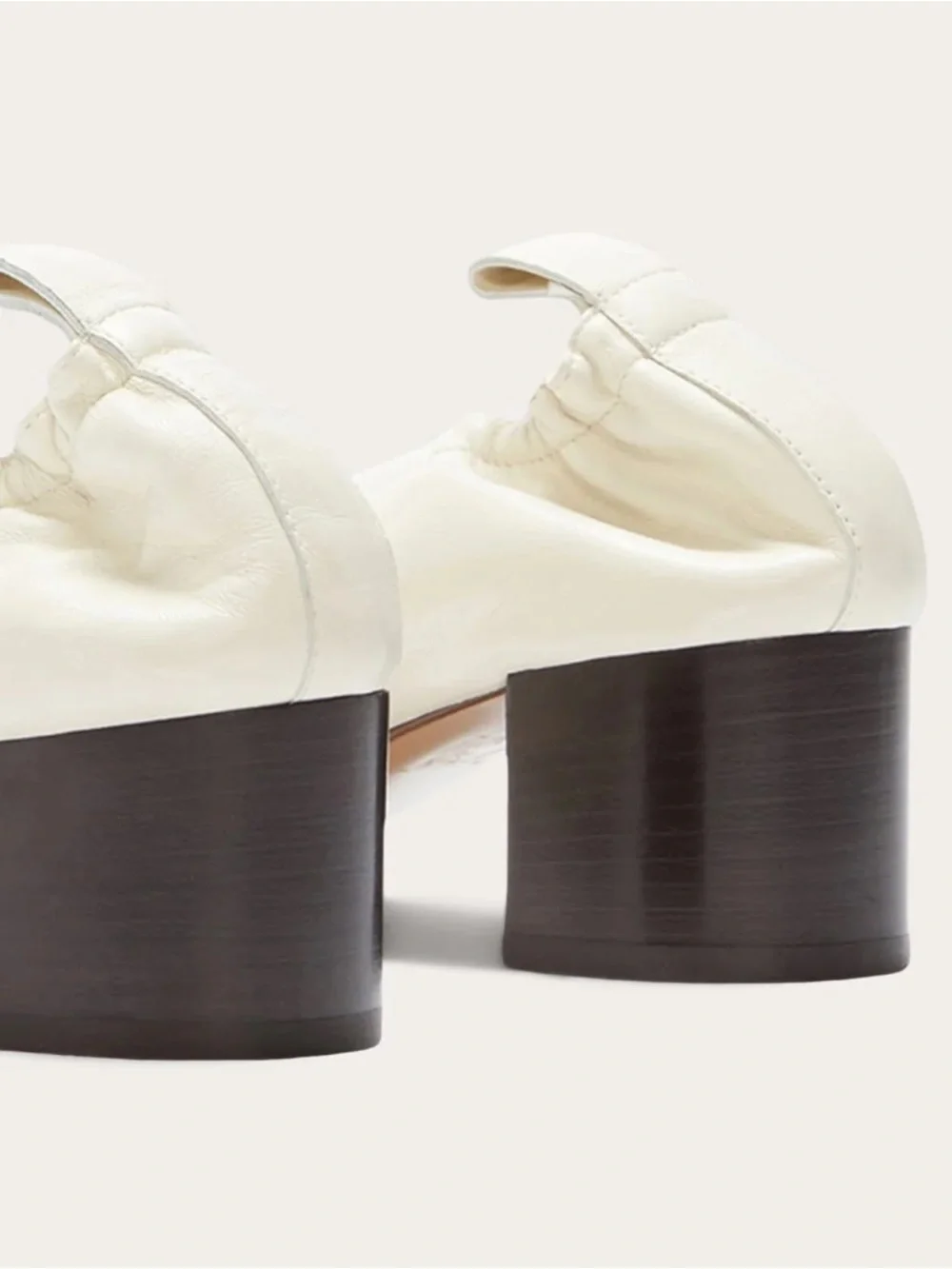 Everlane The Day Heel Bone Leather Block Heel Slip On Size 9 Sustainable NWOB